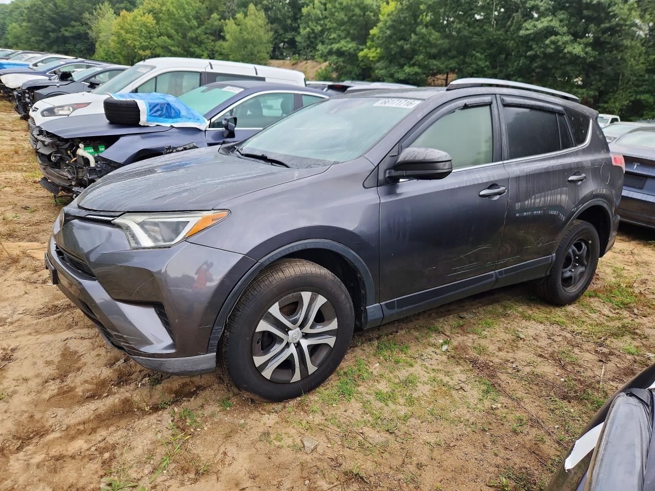 2018 TOYOTA RAV4 LE | JTMBFREV6JJ251245 | UPCARS