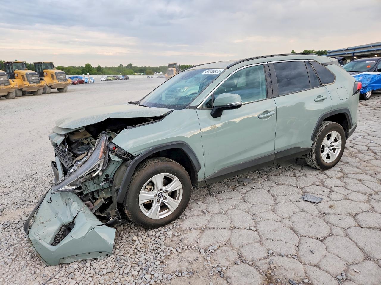 2021 TOYOTA RAV4 XLE | 2T3W1RFV5MW118755 | UPCARS