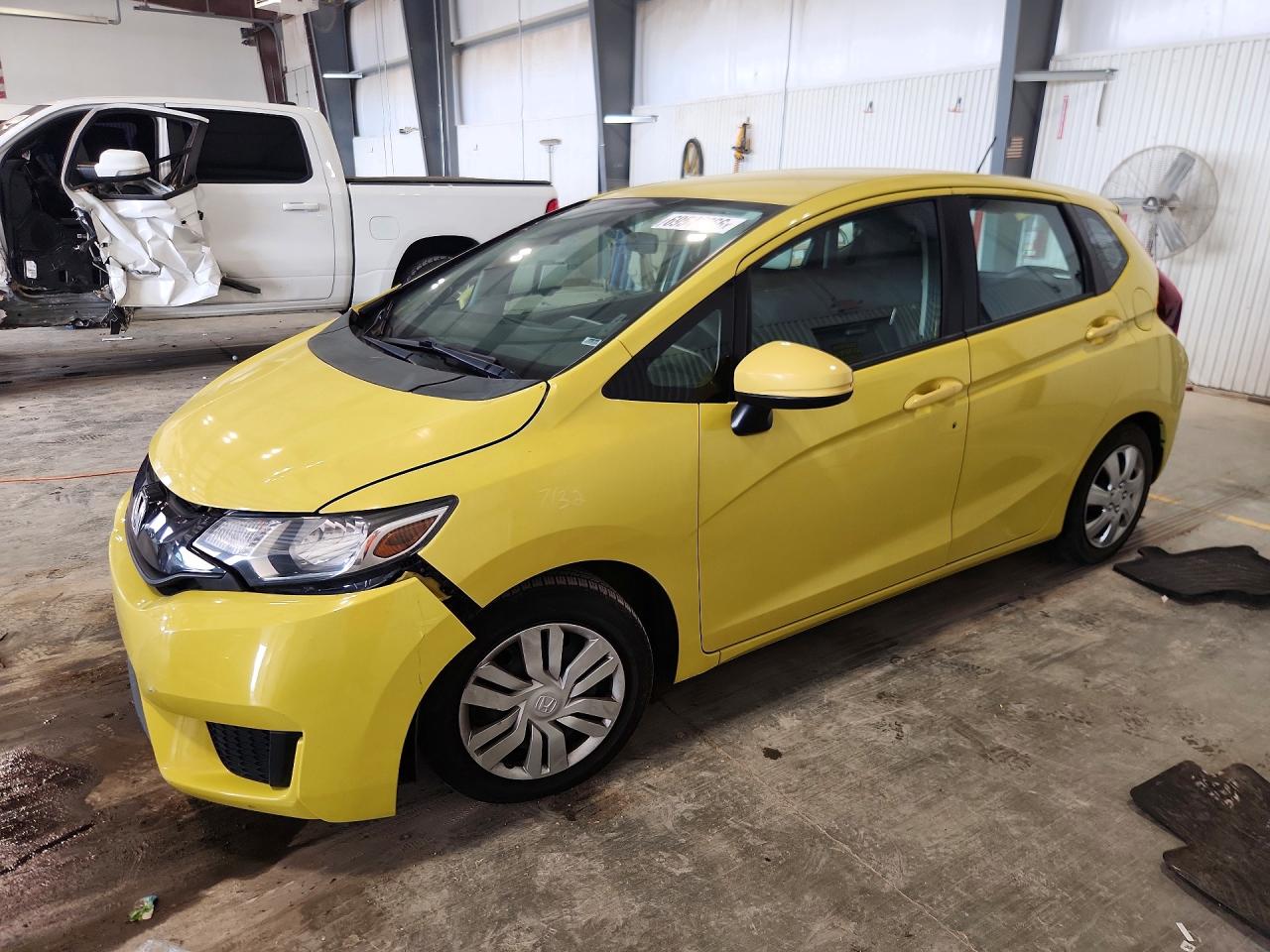 2015 HONDA FIT LX | 3HGGK5H51FM775386 | UPCARS