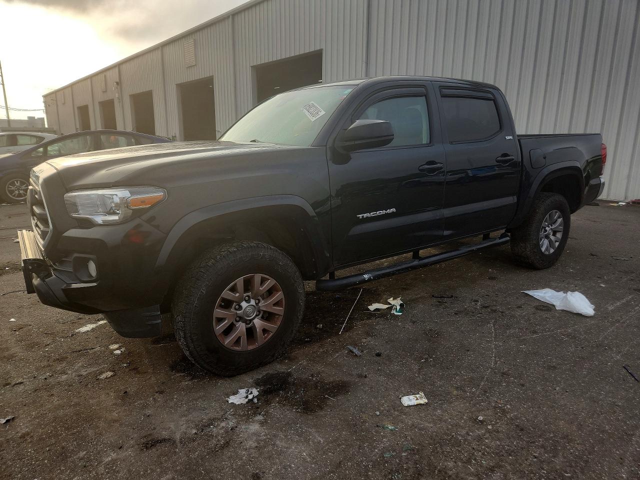 2018 TOYOTA TACOMA SR5 | 5TFAX5GNXJX131606 | UPCARS