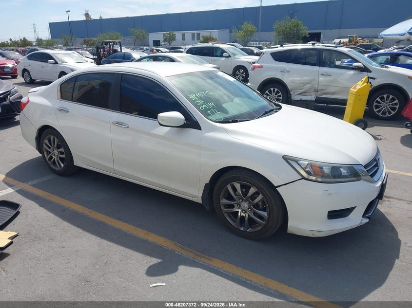 2013 HONDA ACCORD LX | 1HGCR2F32DA122294 | UPCARS