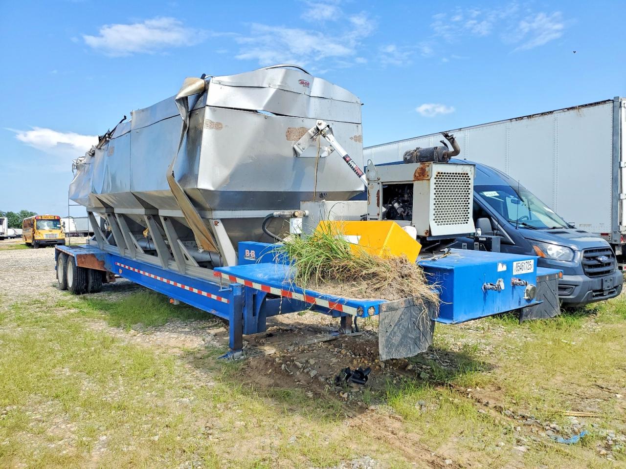 2019 OTHERS OTHER 2018 BEHNKE DDT24RD-38 FERTILIZER DELIVERY TRAILER | 4L5AB3821KF046310 | UPCARS