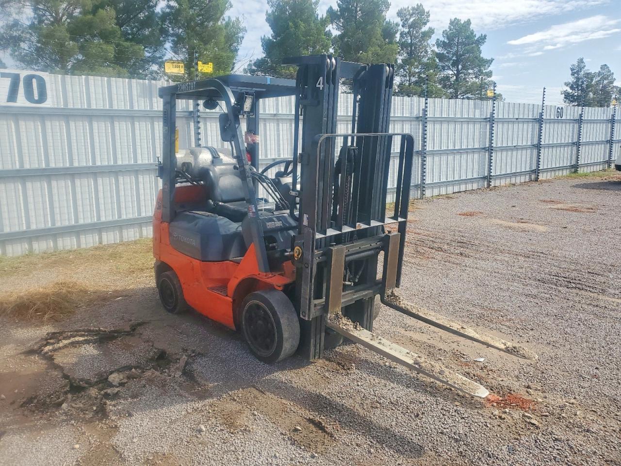 2002 TOYOTA UNKNOWN 7FGCU25 FORKLIFT | 7FGCU2577192 | UPCARS