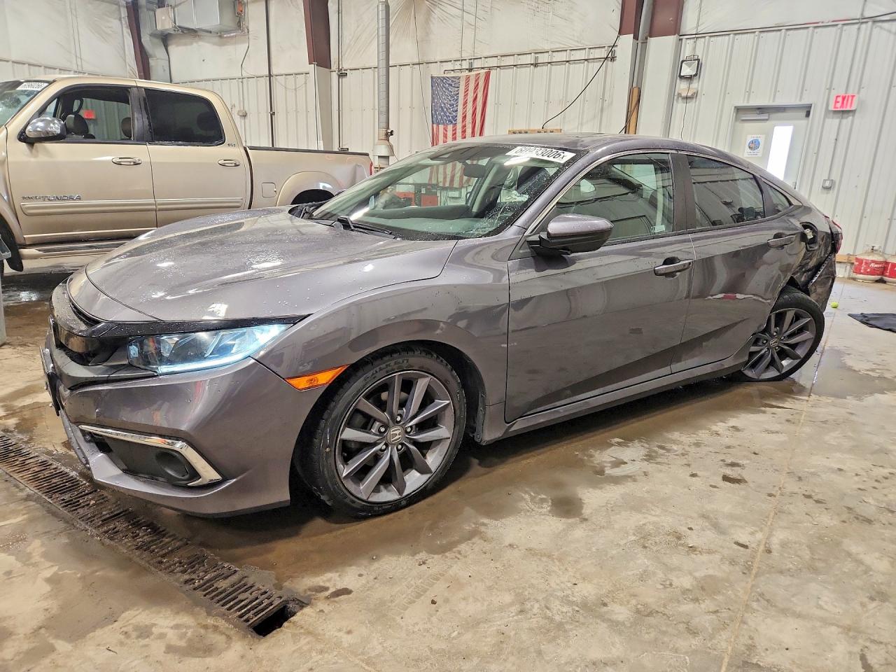 2019 HONDA CIVIC EX | 19XFC1F33KE002702 | UPCARS