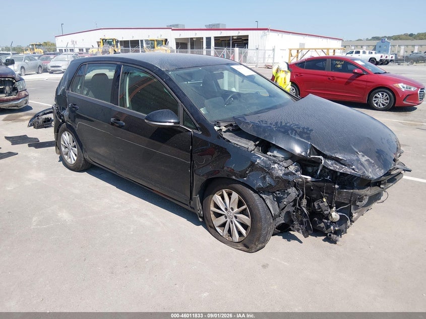 2017 VOLKSWAGEN GOLF TSI S 4-DOOR/TSI SE 4-DOOR/TSI SEL 4-DOOR/TSI WOLFSBURG EDITION 4-DOOR | 3VW217AU1HM061170 | UPCARS
