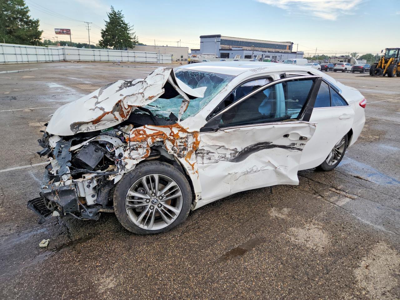 2015 TOYOTA CAMRY SE | 4T1BF1FK9FU972926 | UPCARS