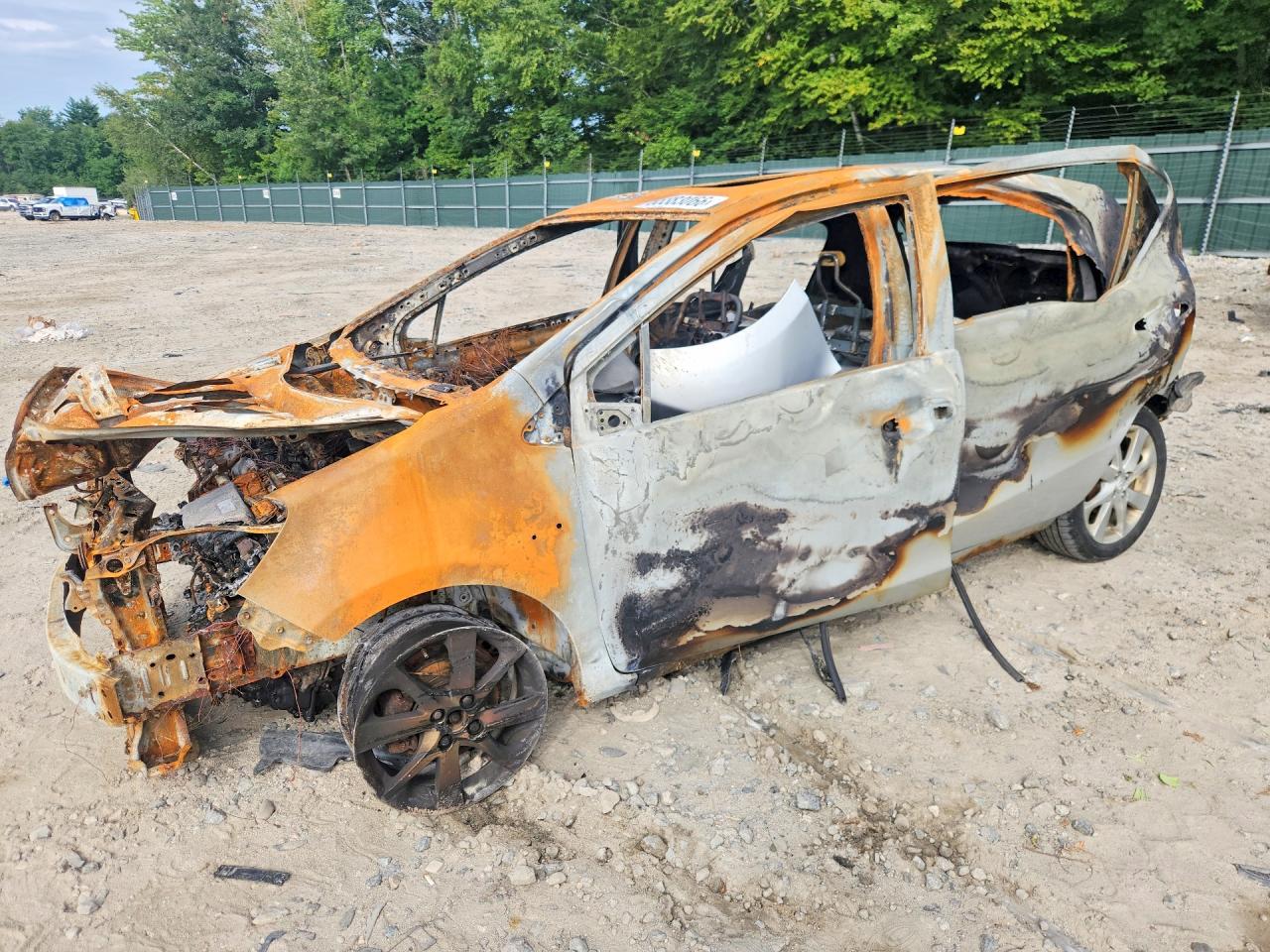 2012 TOYOTA PRIUS FOUR | JTDKDTB35C1002279 | UPCARS