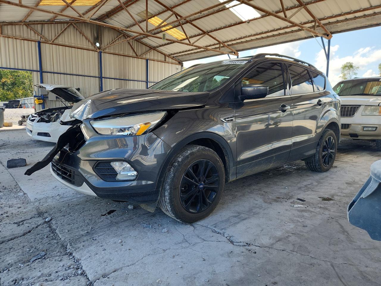 2018 FORD ESCAPE SE | 1FMCU9GD4JUB03698 | UPCARS