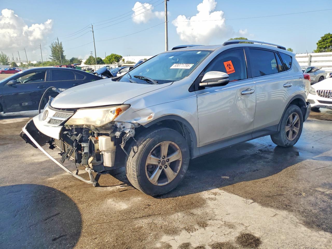 2015 TOYOTA RAV4 XLE | JTMWFREV1FJ044710 | UPCARS