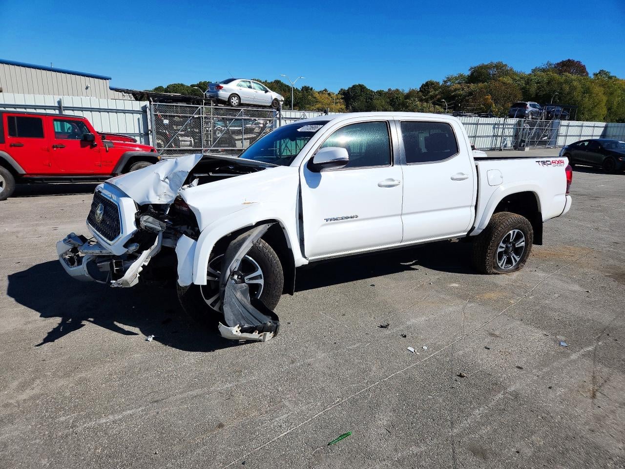 2019 TOYOTA TACOMA TRD SPORT | 5TFCZ5AN7KX193915 | UPCARS