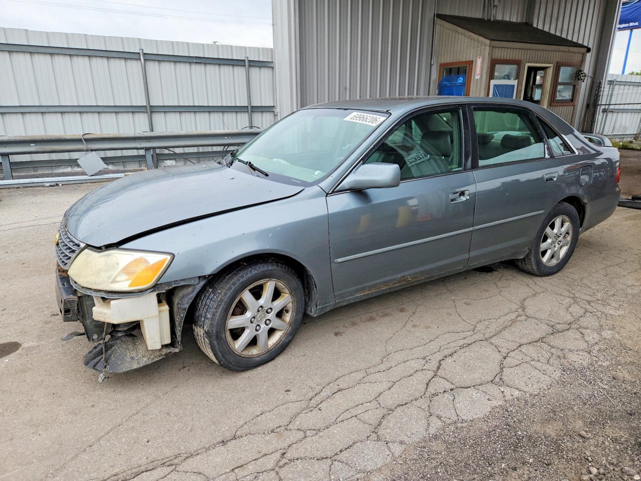 2002 TOYOTA AVALON XLS | 4T1BF28B12U264764 | UPCARS