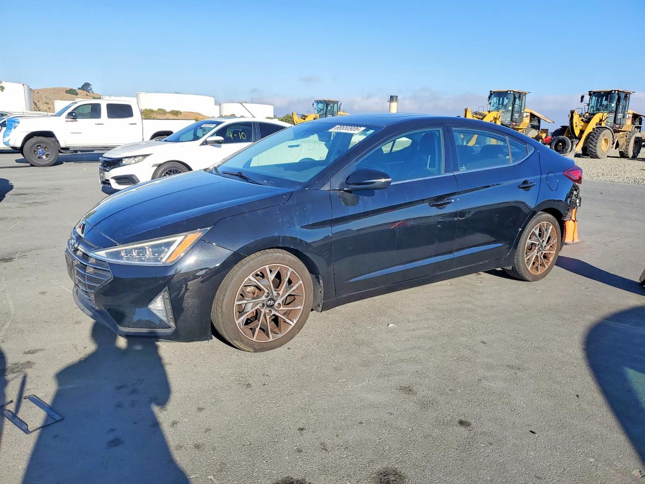 2019 HYUNDAI ELANTRA LIMITED | 5NPD84LF2KH484132 | UPCARS
