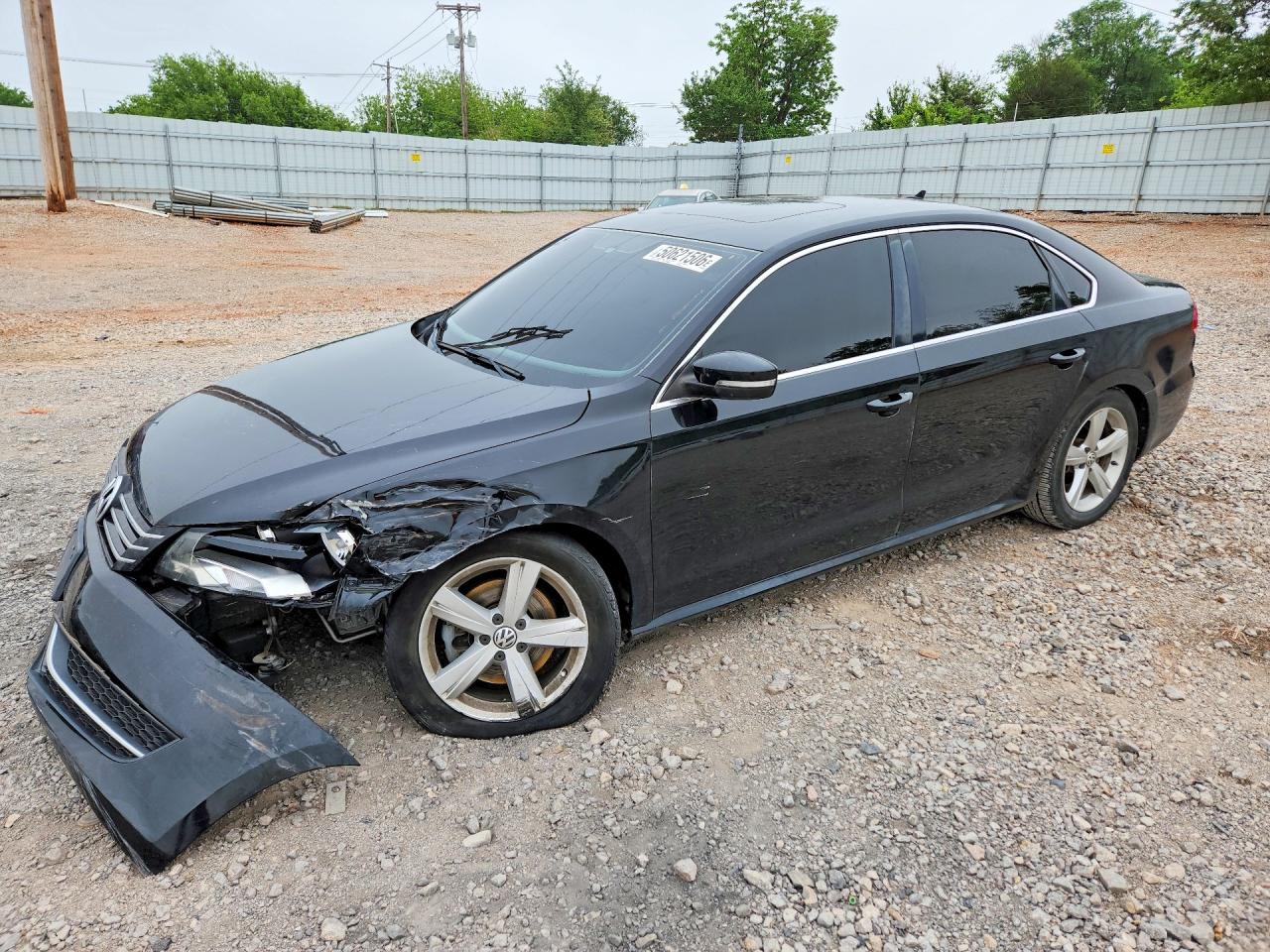2013 VOLKSWAGEN PASSAT SE | 1VWBH7A32DC025373 | UPCARS