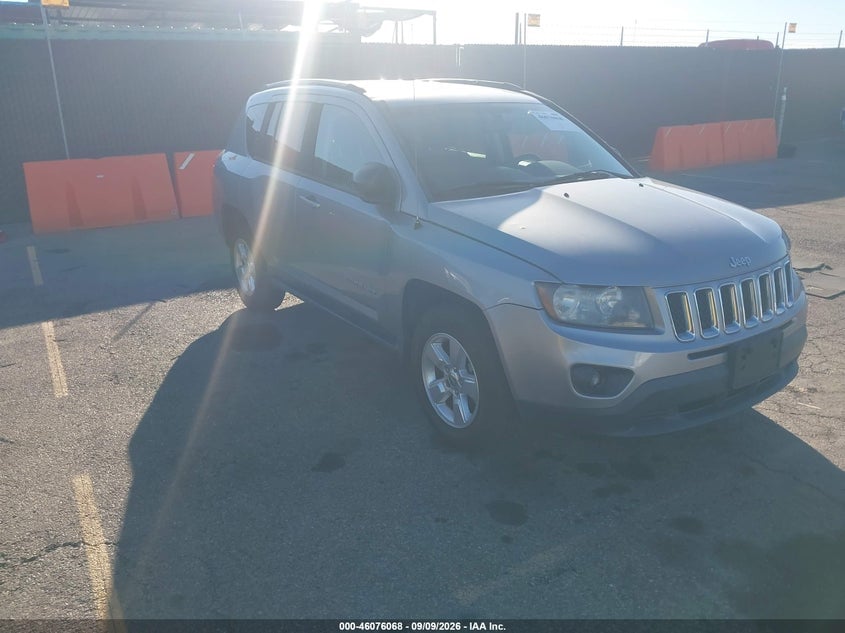 2015 JEEP COMPAS SPORT | 1C4NJCBA3FD436871 | UPCARS