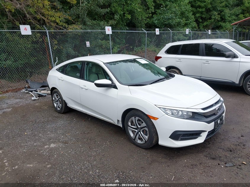 2018 HONDA CIVIC LX | 2HGFC2F59JH512077 | UPCARS