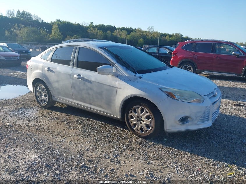2013 FORD FOCU SE | 1FADP3F22DL328098 | UPCARS