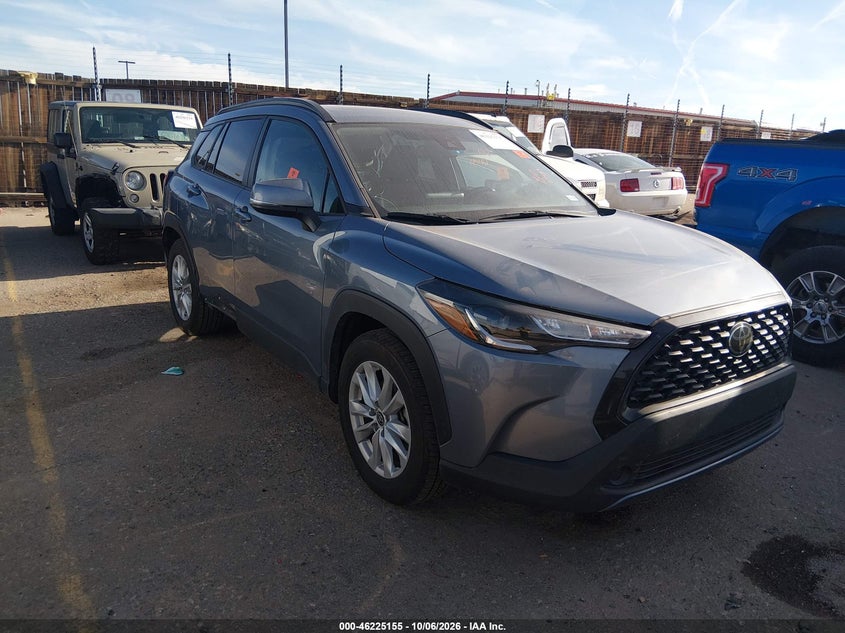 2022 TOYOTA COROLLA CROSS LE | 7MUBAABG7NV028622 | UPCARS