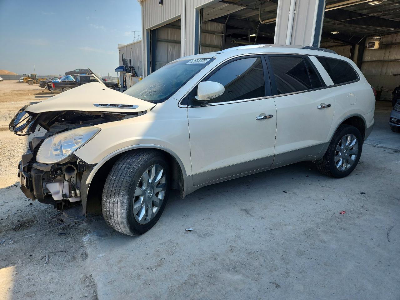 2011 BUICK ENCLAVE CXL | 5GAKVCED4BJ296162 | UPCARS