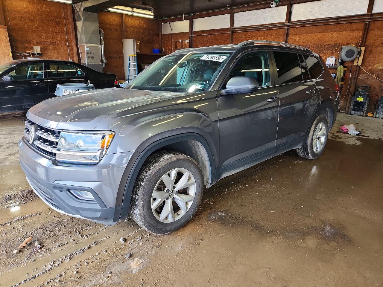 2018 VOLKSWAGEN ATLA SE | 1V2LR2CA4JC549458 | UPCARS
