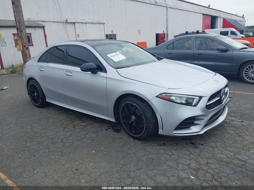 2021 MERCEDES-BENZ A 220 4MATIC | W1K3G4FB4MJ307167 | UPCARS