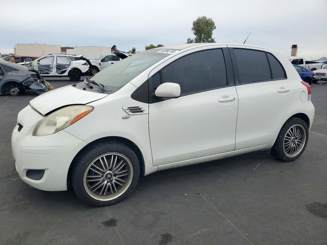 2009 TOYOTA YARIS BASE | JTDKT903895245059 | UPCARS