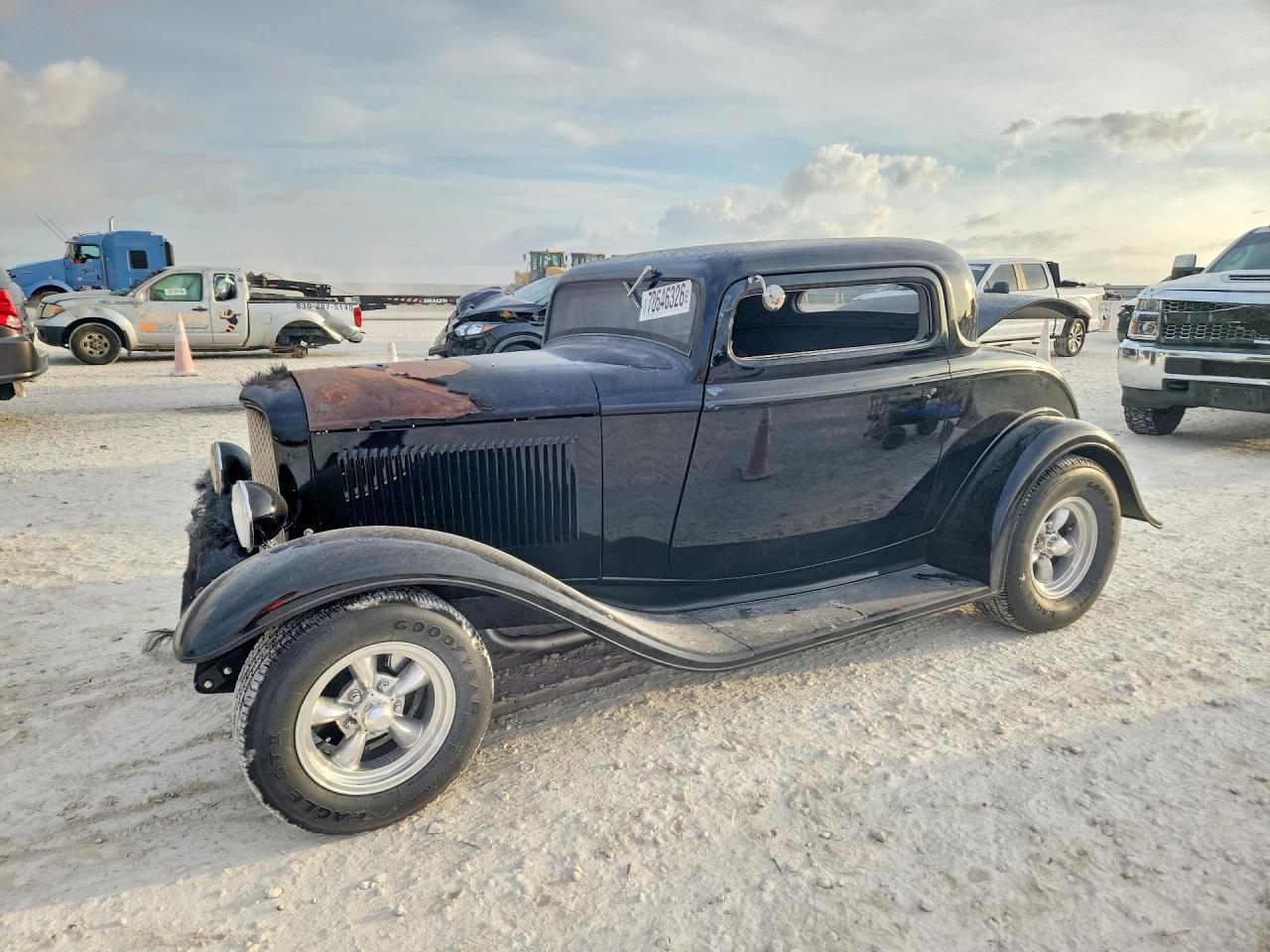 1932 FORD 2 DOOR COU | 181636799 | UPCARS