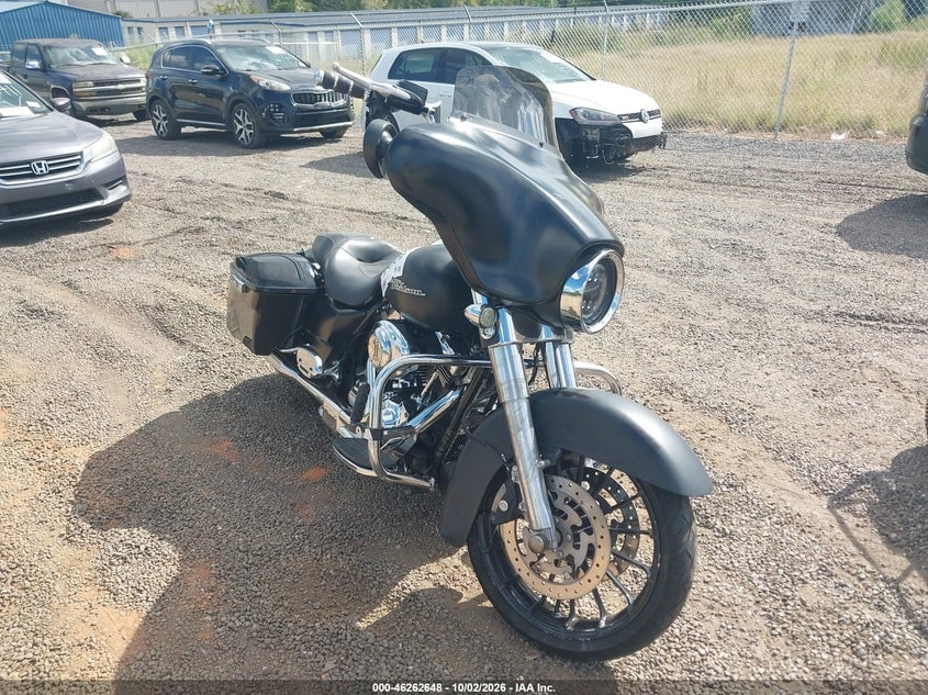 2013 HARLEY-DAVIDSON FLHX STREET GLIDE | 1HD1KBM11DB680495 | UPCARS