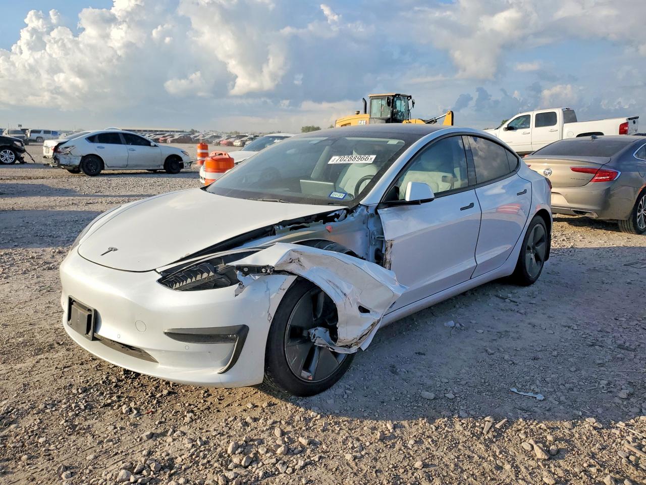 2022 TESLA MODEL 3 | 5YJ3E1EB8NF193277 | UPCARS