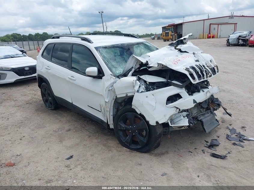 2018 JEEP CHEROKEE LATITUDE FWD | 1C4PJLCB8JD544329 | UPCARS