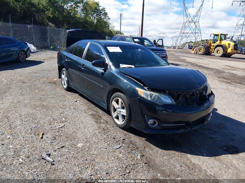 2014 TOYOTA CAMRY SE | 4T1BF1FKXEU810074 | UPCARS