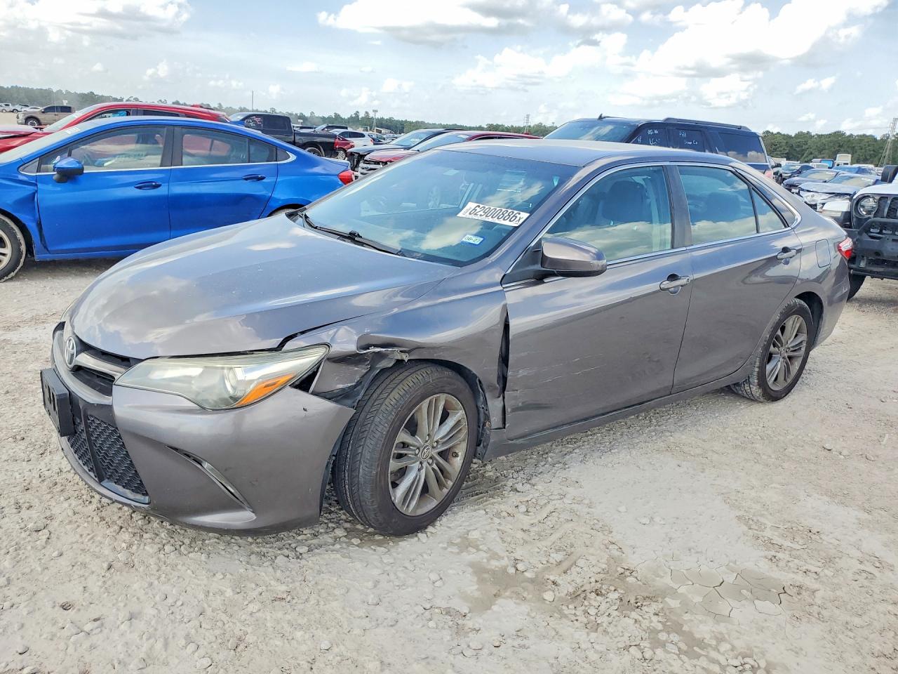2015 TOYOTA CAMRY SE | 4T1BF1FKXFU988858 | UPCARS