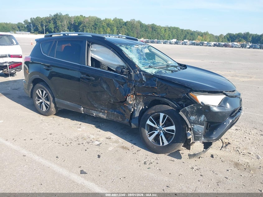 2018 TOYOTA RAV4 XLE | 2T3WFREV8JW408650 | UPCARS
