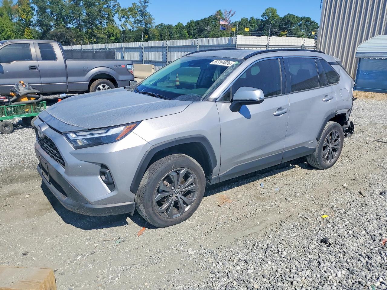 2024 TOYOTA RAV4 XLE PREMIUM | JTMB6RFV4RD136345 | UPCARS