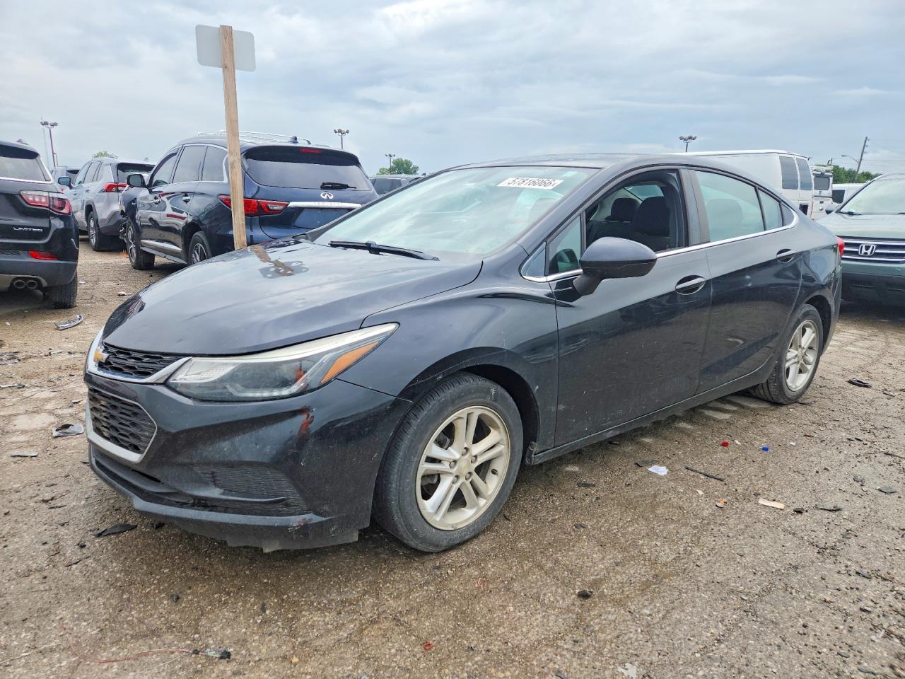 2018 CHEVROLET CRUZE LT | 1G1BE5SM6J7162367 | UPCARS