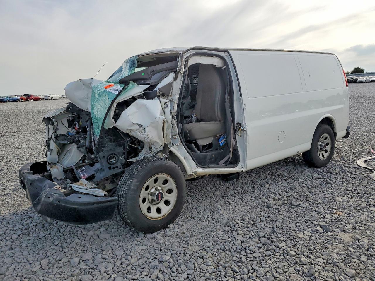 2014 GMC SAVANA G1500 | 1GTS7AFX2E1150742 | UPCARS