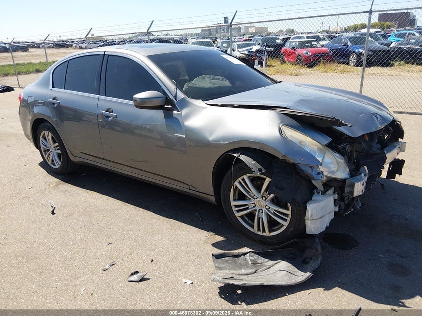 2013 INFINITI G37X | JN1CV6AR0DM753561 | UPCARS