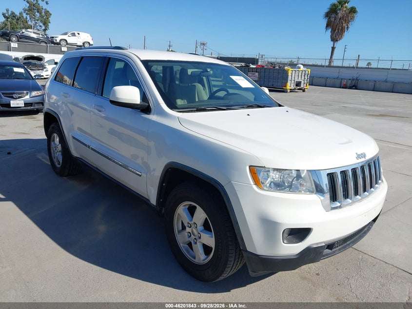 2011 JEEP GRAND CHEROKEE LAREDO | 1J4RS4GG8BC569024 | UPCARS