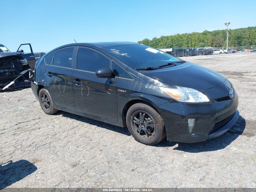 2014 TOYOTA PRIUS FOUR | JTDKN3DU4E0373445 | UPCARS