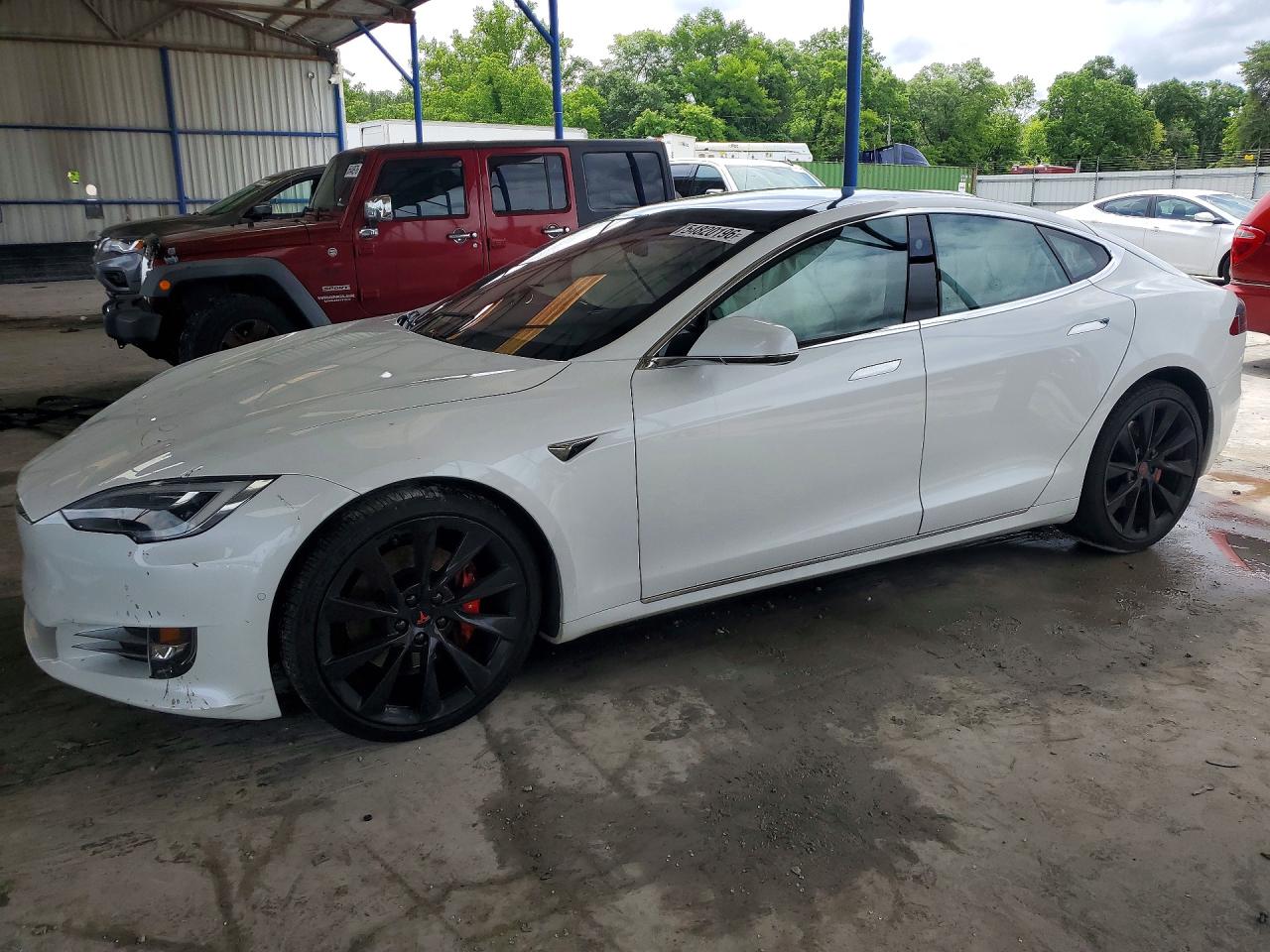 2018 TESLA MODEL S | 5YJSA1E40JF251918 | UPCARS