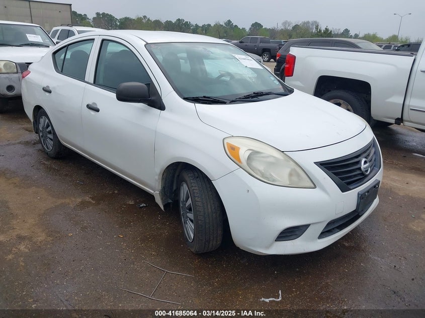 2013 NISSAN VERSA 1.6 S | 3N1CN7AP6DL840878 | UPCARS