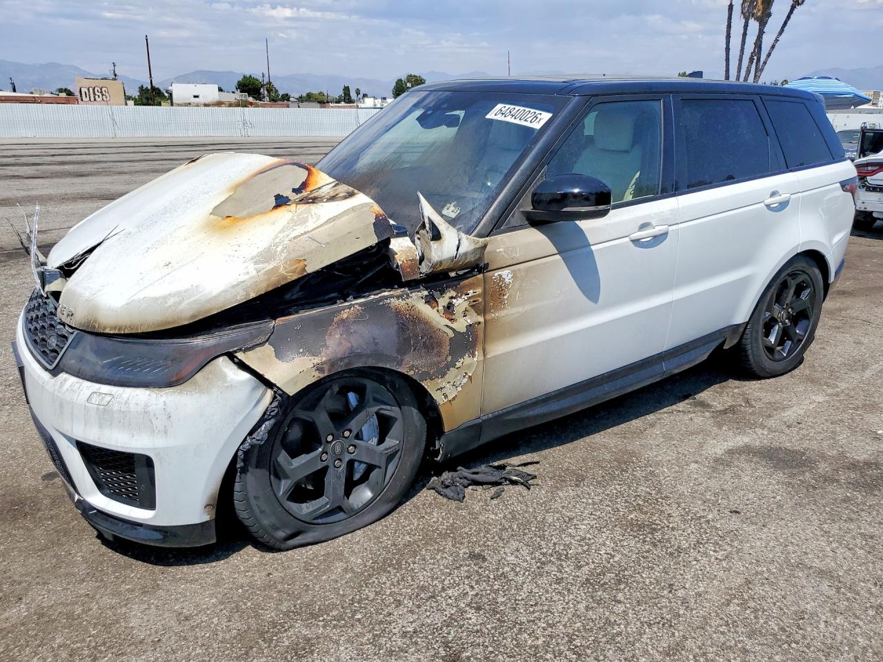 2018 LAND ROVER RANGEROVER HSE | SALWR2RV6JA190871 | UPCARS