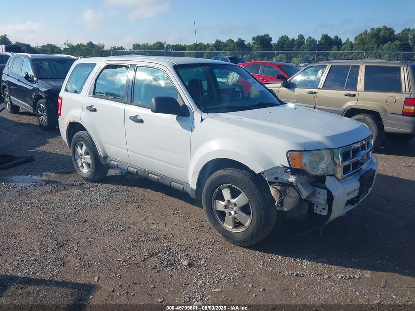 2012 FORD ESCAPE XLS | 1FMCU0C70CKB93989 | UPCARS