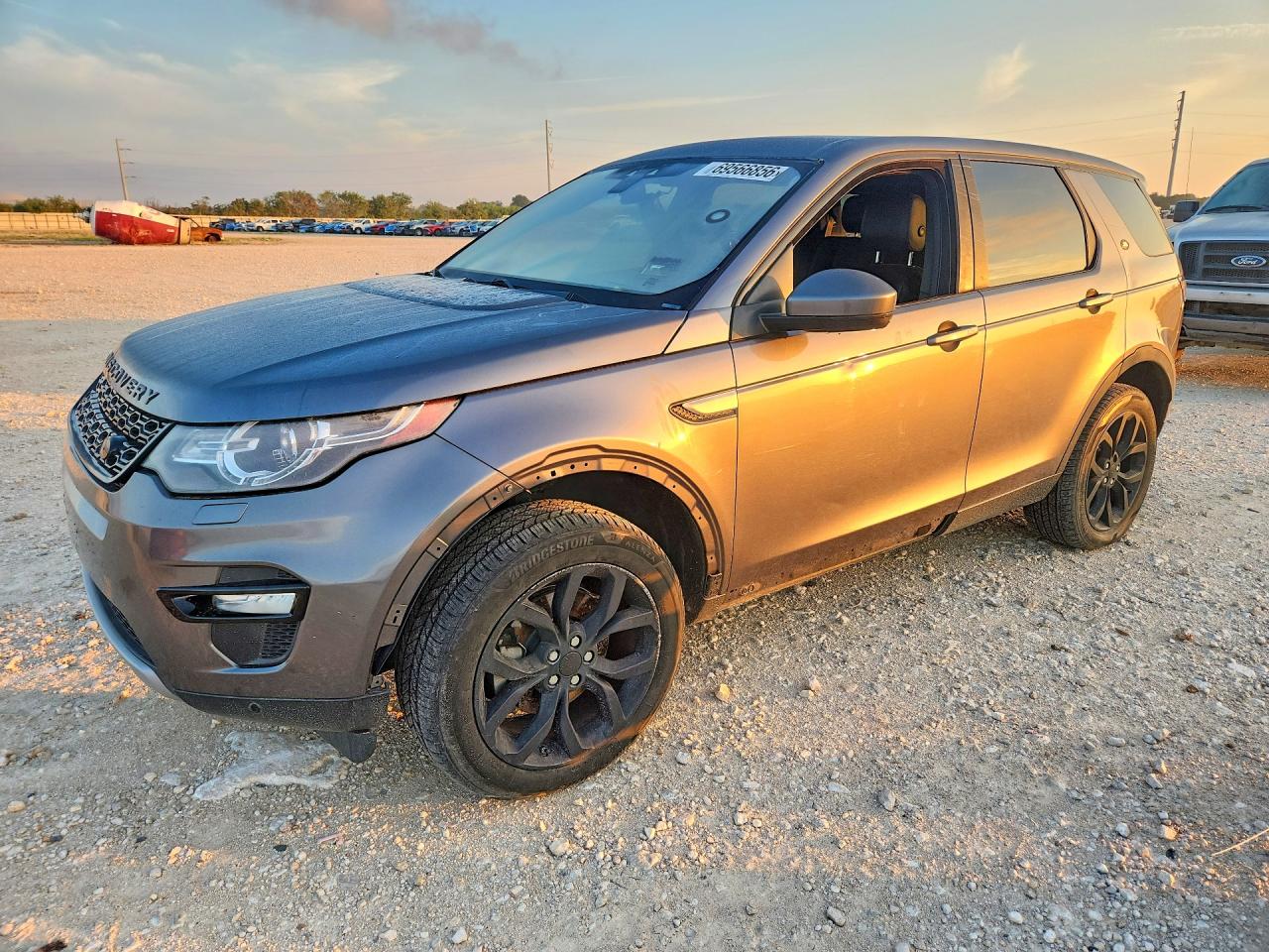 2017 LAND ROVER DISCOVERY HSE | SALCR2BG9HH695982 | UPCARS