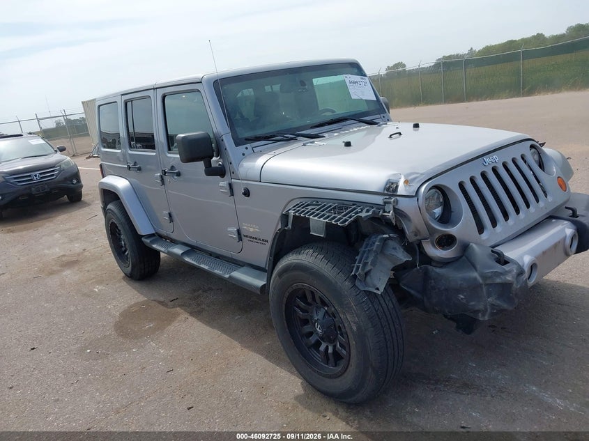 2013 JEEP WRANGLER UNLIMITED SAHARA | 1C4BJWEG2DL627785 | UPCARS