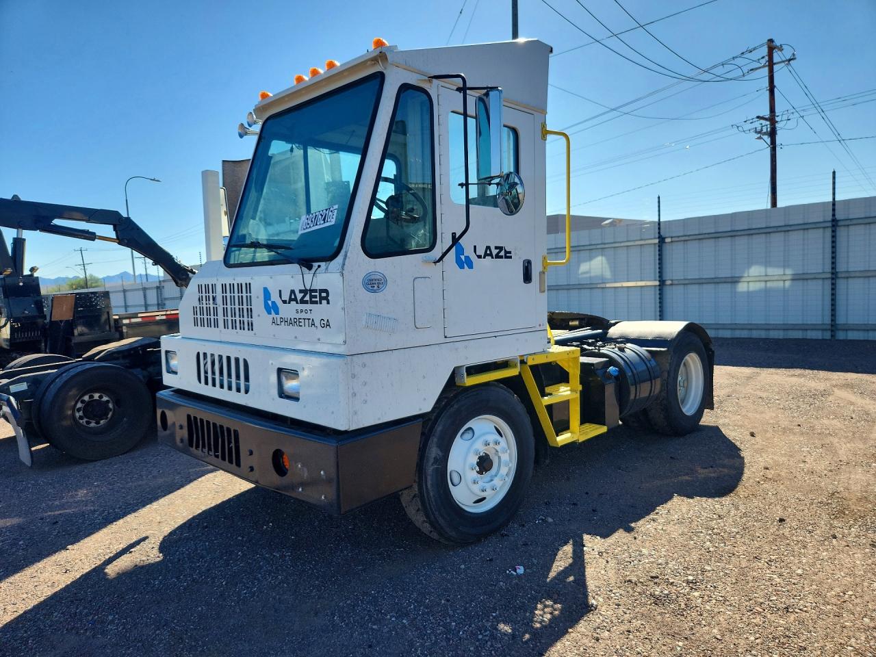 2013 KALMAR OTTAWA 4X2 | 11VF813E8DA000009 | UPCARS