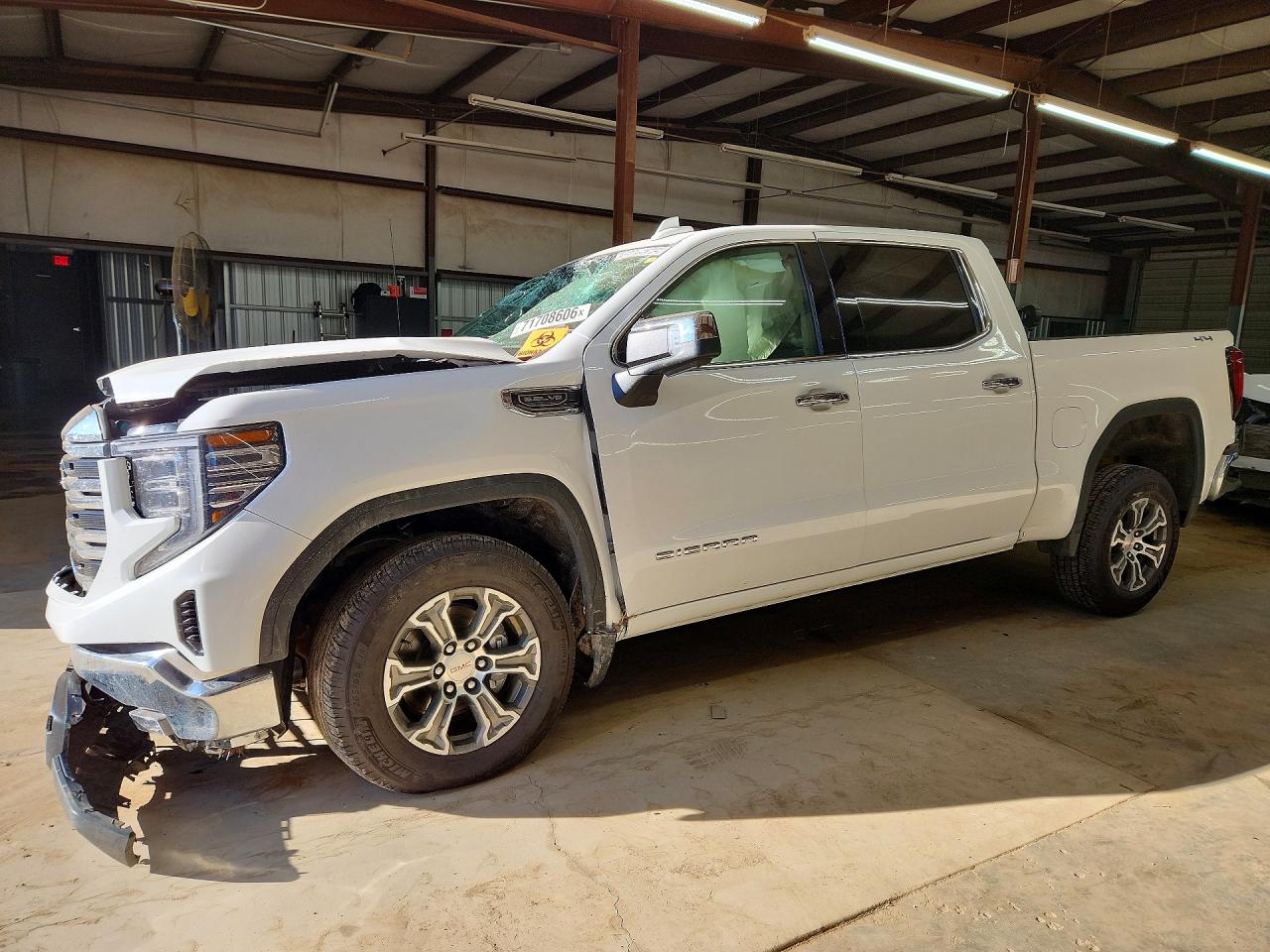 2026 GMC SIERRA K1500 SLT | 1GTUUDED3TZ174542 | UPCARS