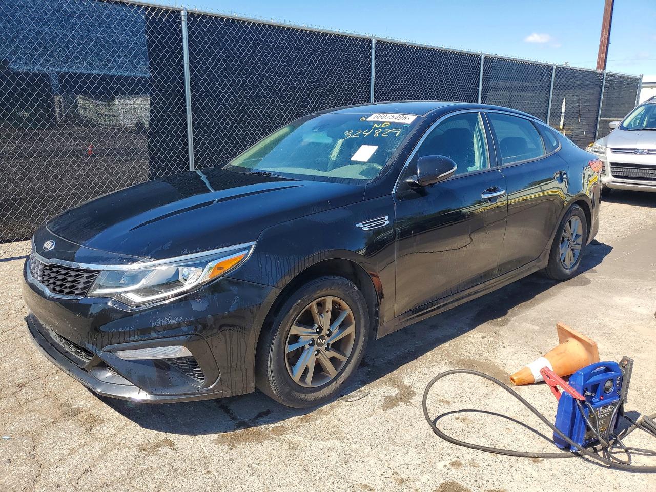 2019 KIA OPTIMA LX | 5XXGT4L32KG324829 | UPCARS