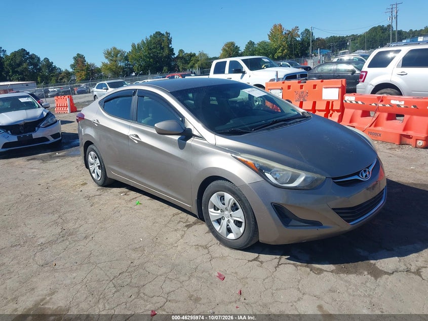 2016 HYUNDAI ELANTRA SE | 5NPDH4AE7GH794679 | UPCARS