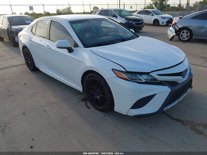 2018 TOYOTA CAMRY SE | 4T1B11HK0JU558048 | UPCARS