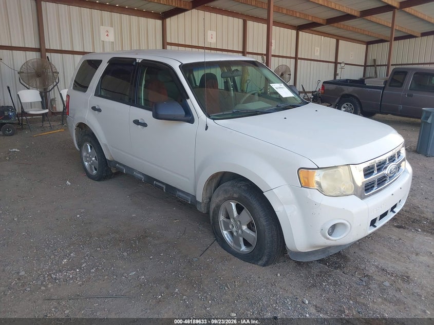 2011 FORD ESCAPE XLS | 1FMCU0C72BKA39590 | UPCARS